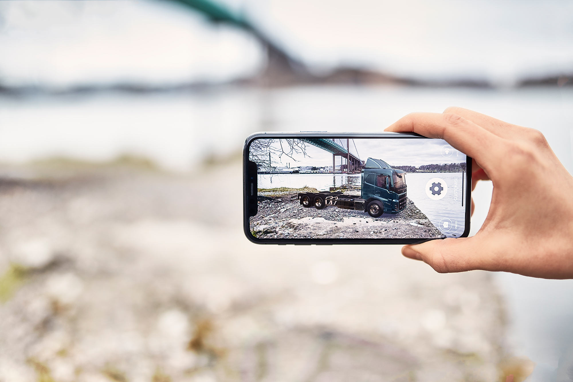 Nouveautés digitales pour Volvo Trucks France : la réalité augmentée et Volvo Truck Builder, le configurateur disponible en ligne
